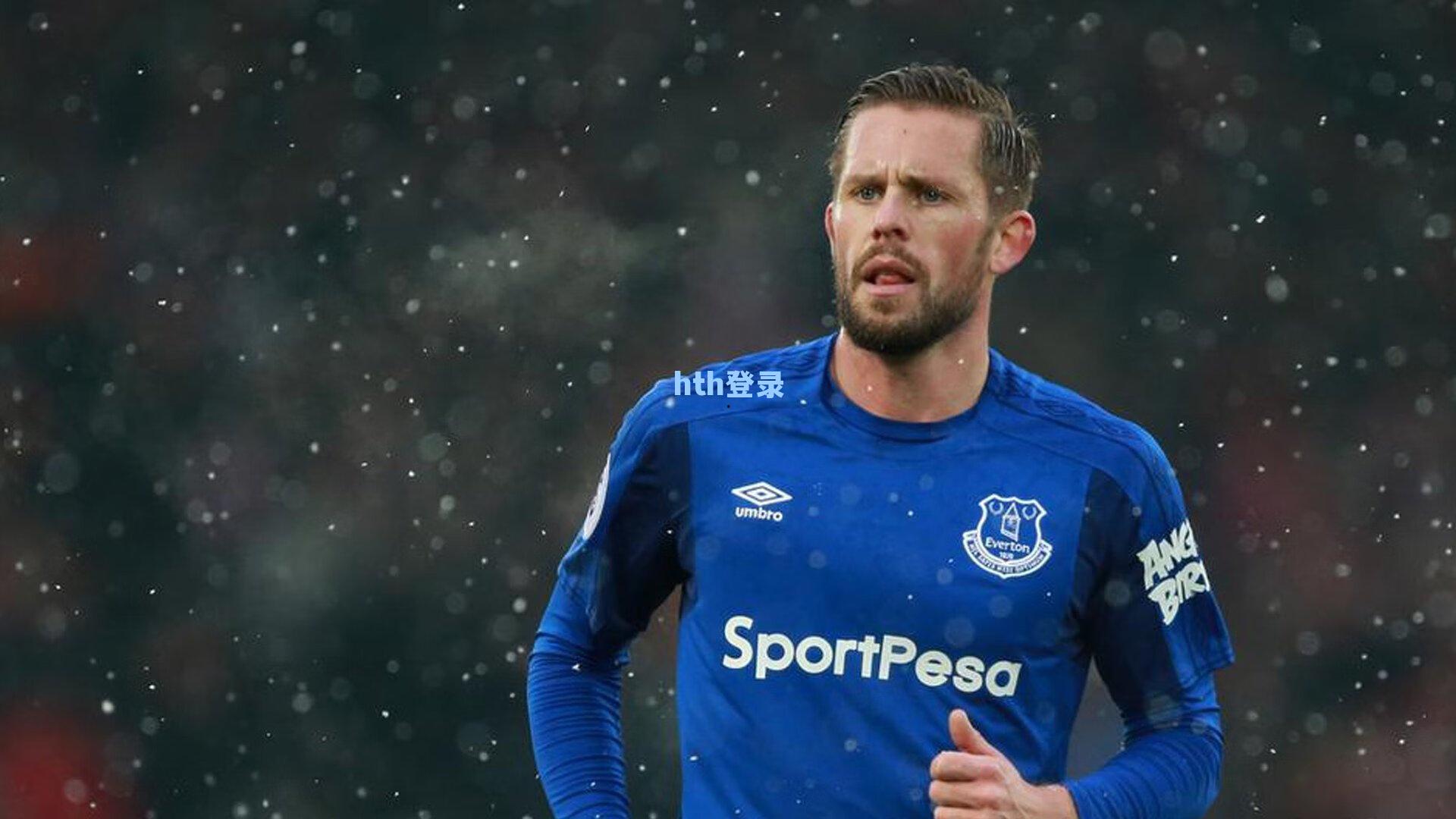 半场互交白卷，战术博弈成焦点，斯图加特与门兴格拉德巴赫陷入僵局