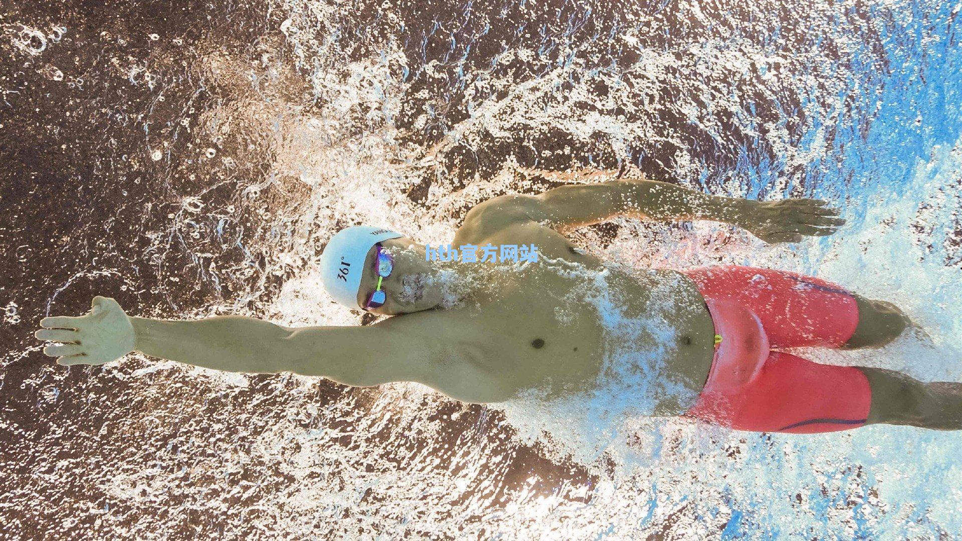 乐福回首巅峰对决，当73胜传奇遇上历史级引援，篮球哲学与王朝更迭的永恒命题